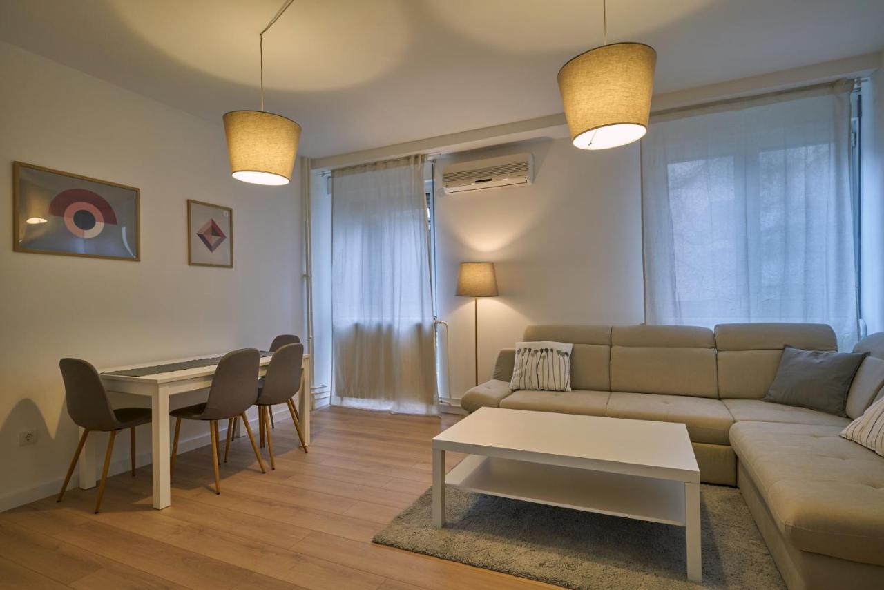 Perfect 10 Apartman Belgrád Kültér fotó
